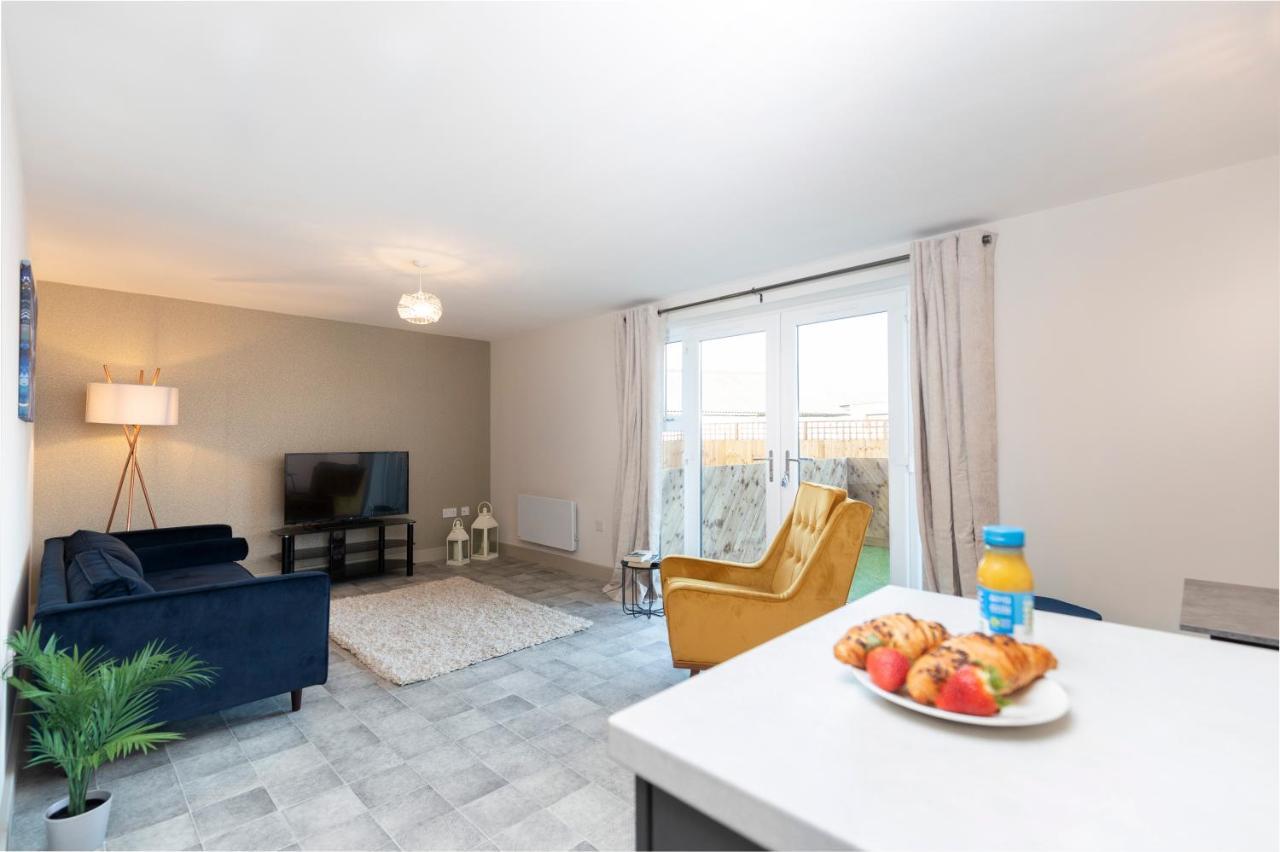Avery House 2 - Two Bedroom With Outdoor Terrace By Bpne Darlington  Exteriér fotografie